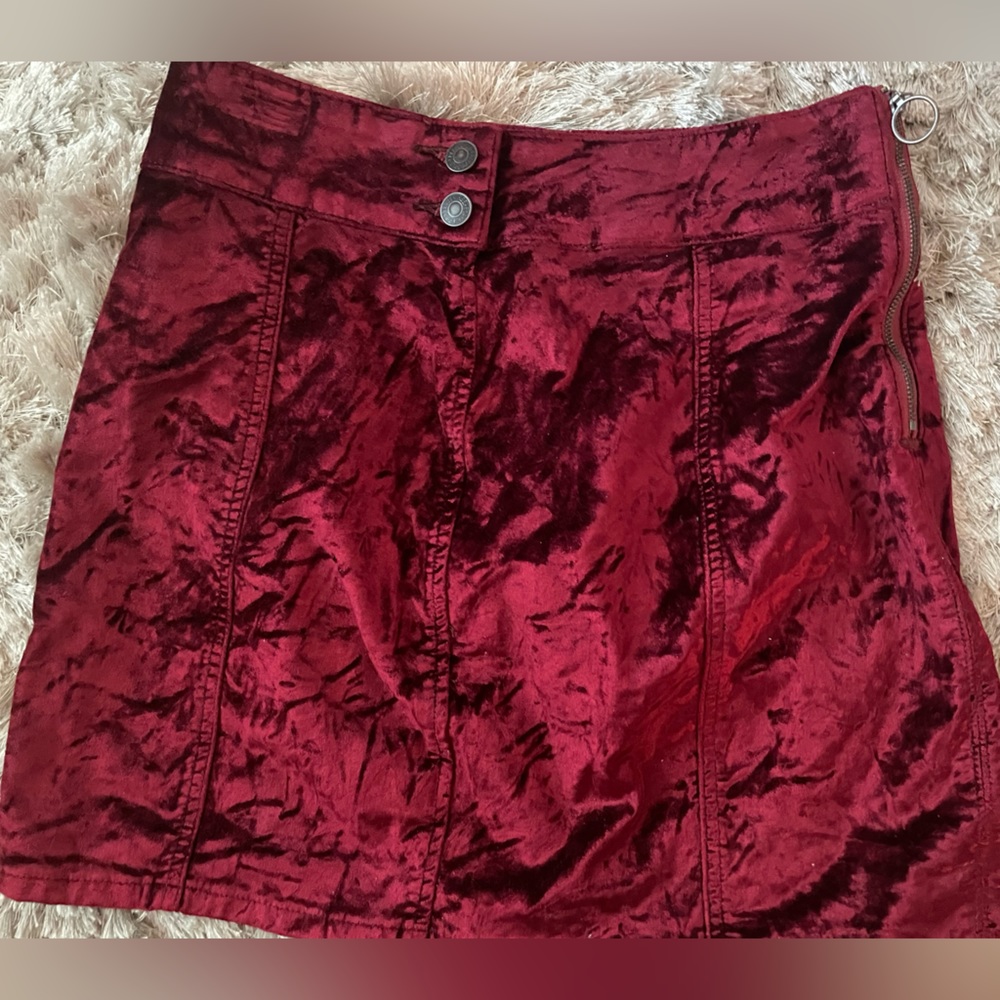 Free people - maroon mini skirt size 28